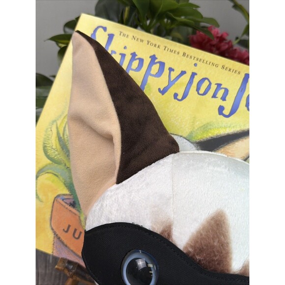 Skippyjon Jones Book & Plush Set Kohl’s Cares Judy Schachner Cat Chihuahua Mint - Picture 4 of 16